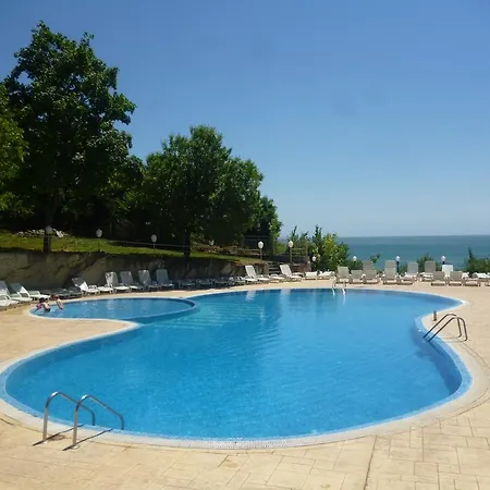 Hotel Ahilea - Free Pool Access 3*
