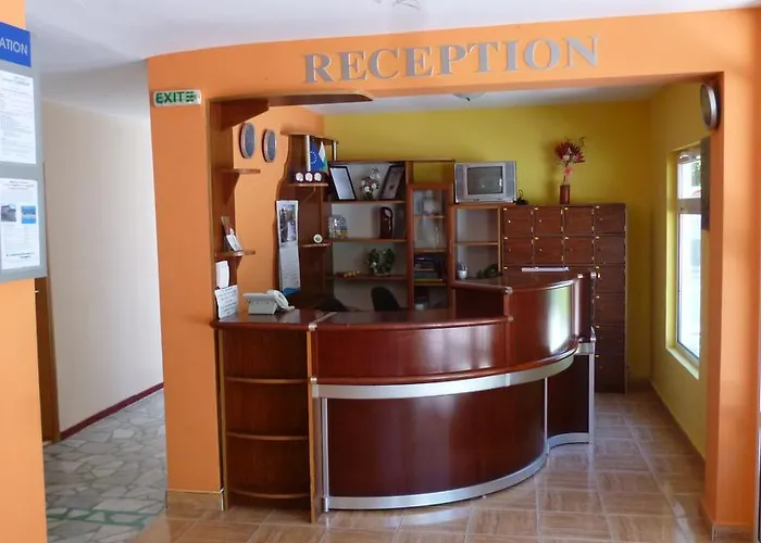 Ahilea - Free Pool Access Hotel Balcic