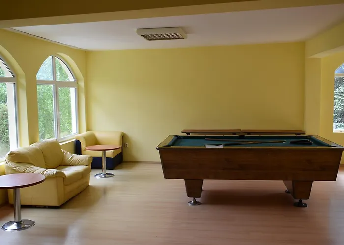 Ahilea - Free Pool Access 3*