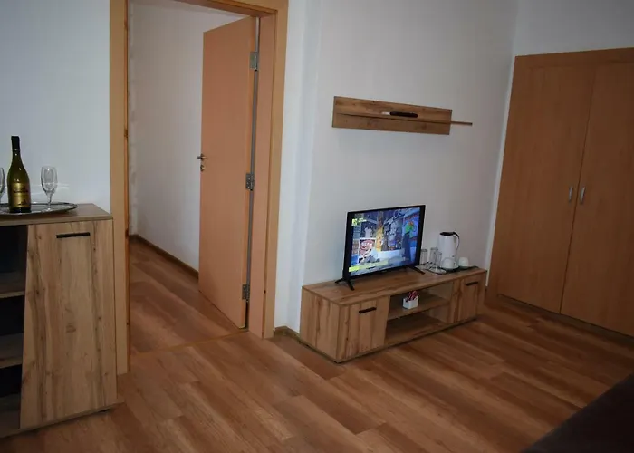 Ahilea - Free Pool Access Hotel Balcic