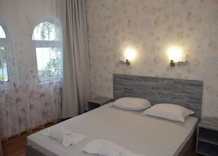 Ahilea - Free Pool Access Balcic