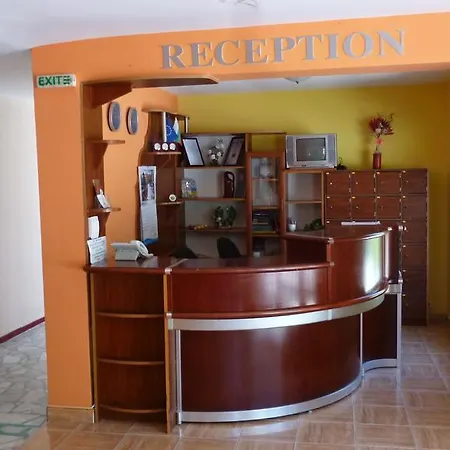 Ahilea - Free Pool Access Hotel Balchik