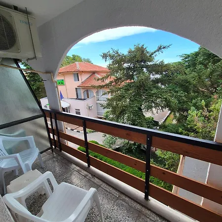 Hotel Ahilea - Free Pool Access Balchik