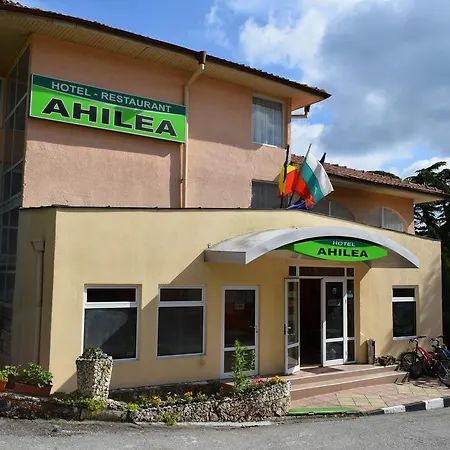 Ahilea - Free Pool Access 3* Balcsik