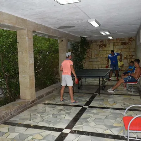 Szálloda Ahilea - Free Pool Access