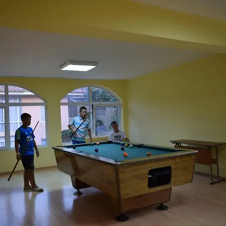 Ahilea - Free Pool Access 3*