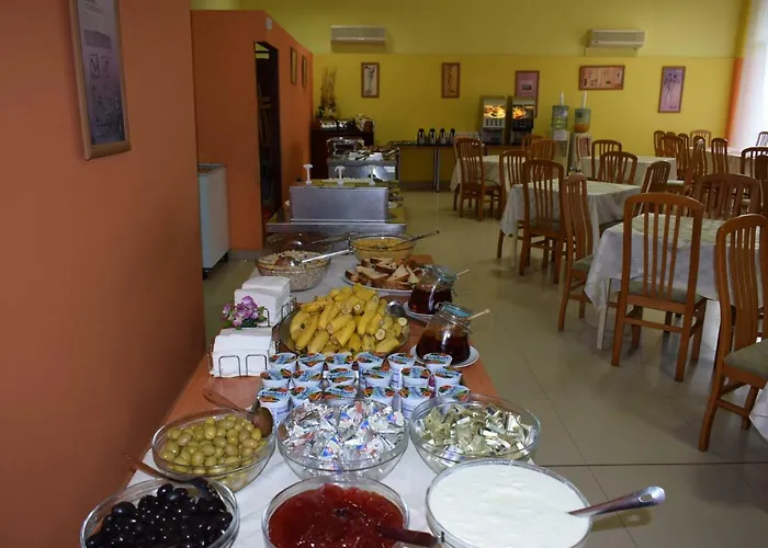 Ahilea - Free Pool Access 3* Μπαλτσίκ